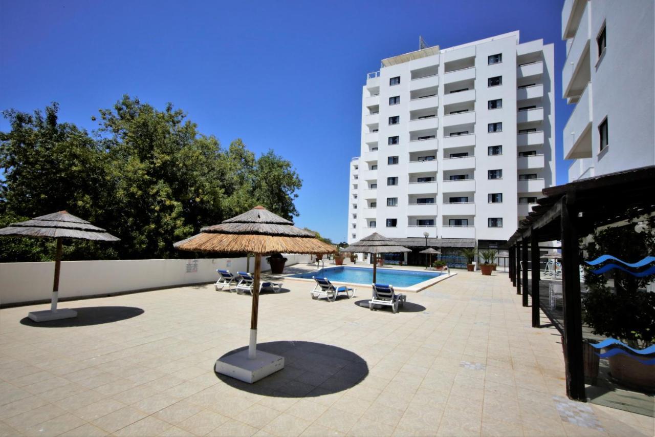 Sea View Apartment - 3 Swimming Pool & Fitness Albufeira Zewnętrze zdjęcie