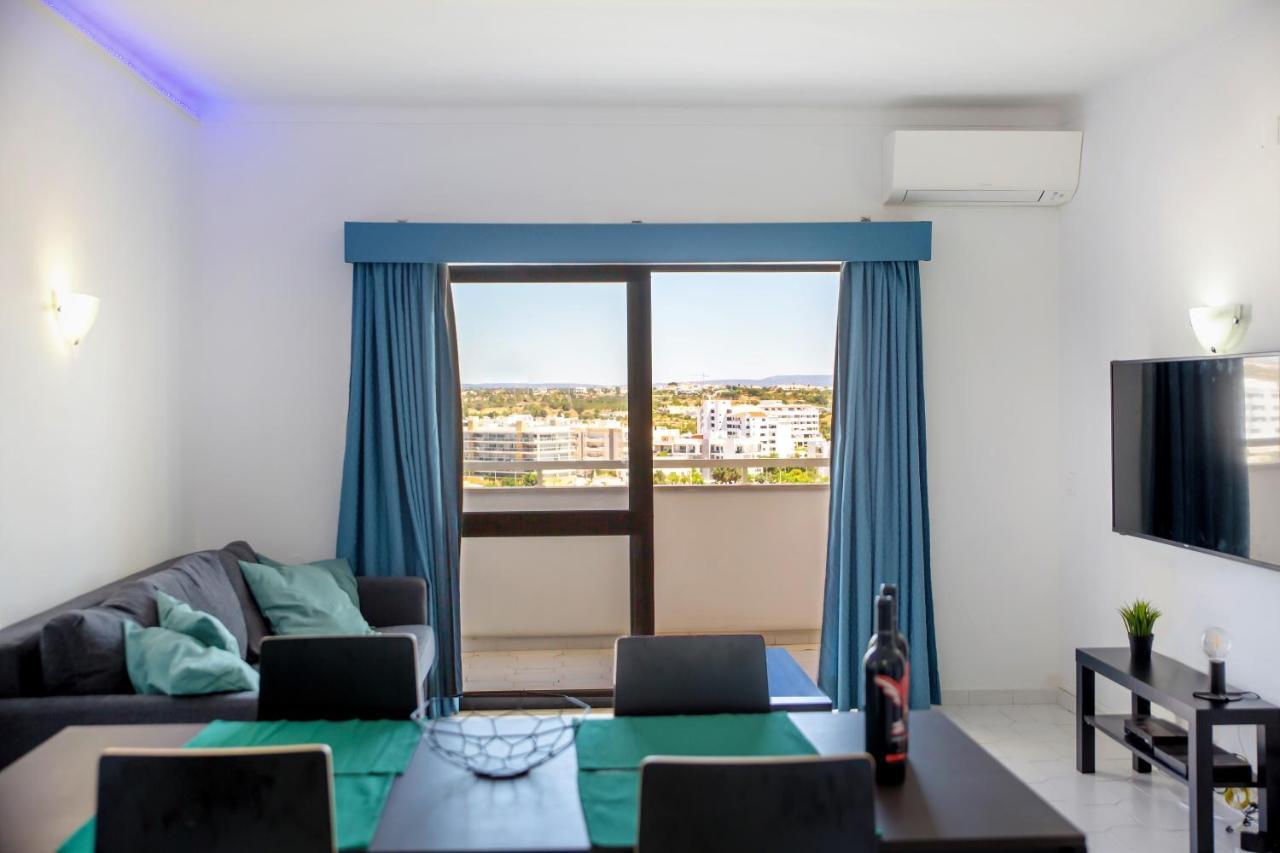 Sea View Apartment - 3 Swimming Pool & Fitness Albufeira Zewnętrze zdjęcie