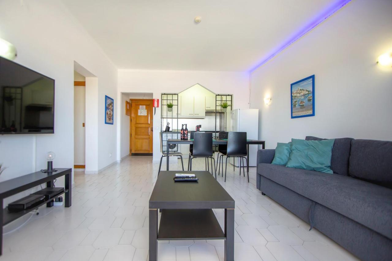 Sea View Apartment - 3 Swimming Pool & Fitness Albufeira Zewnętrze zdjęcie