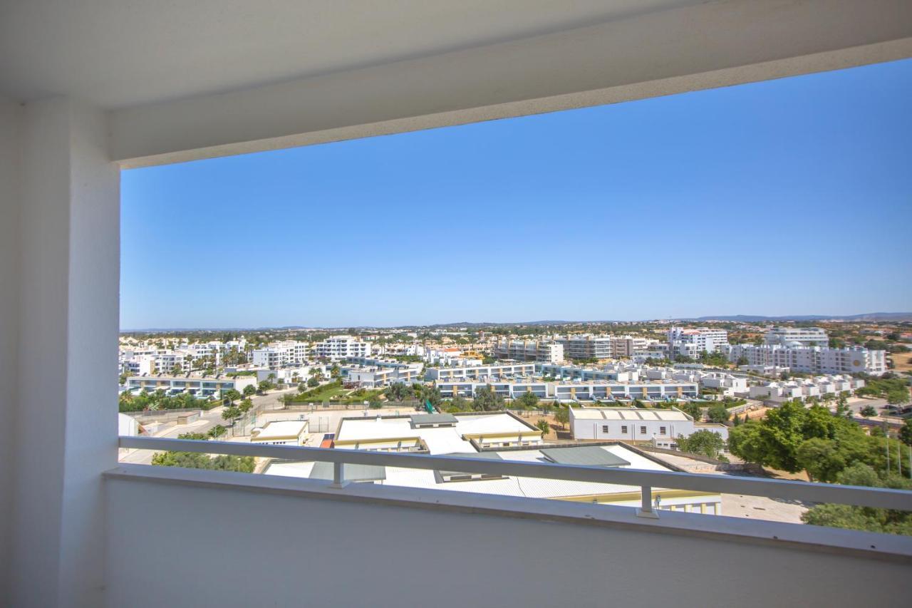 Sea View Apartment - 3 Swimming Pool & Fitness Albufeira Zewnętrze zdjęcie