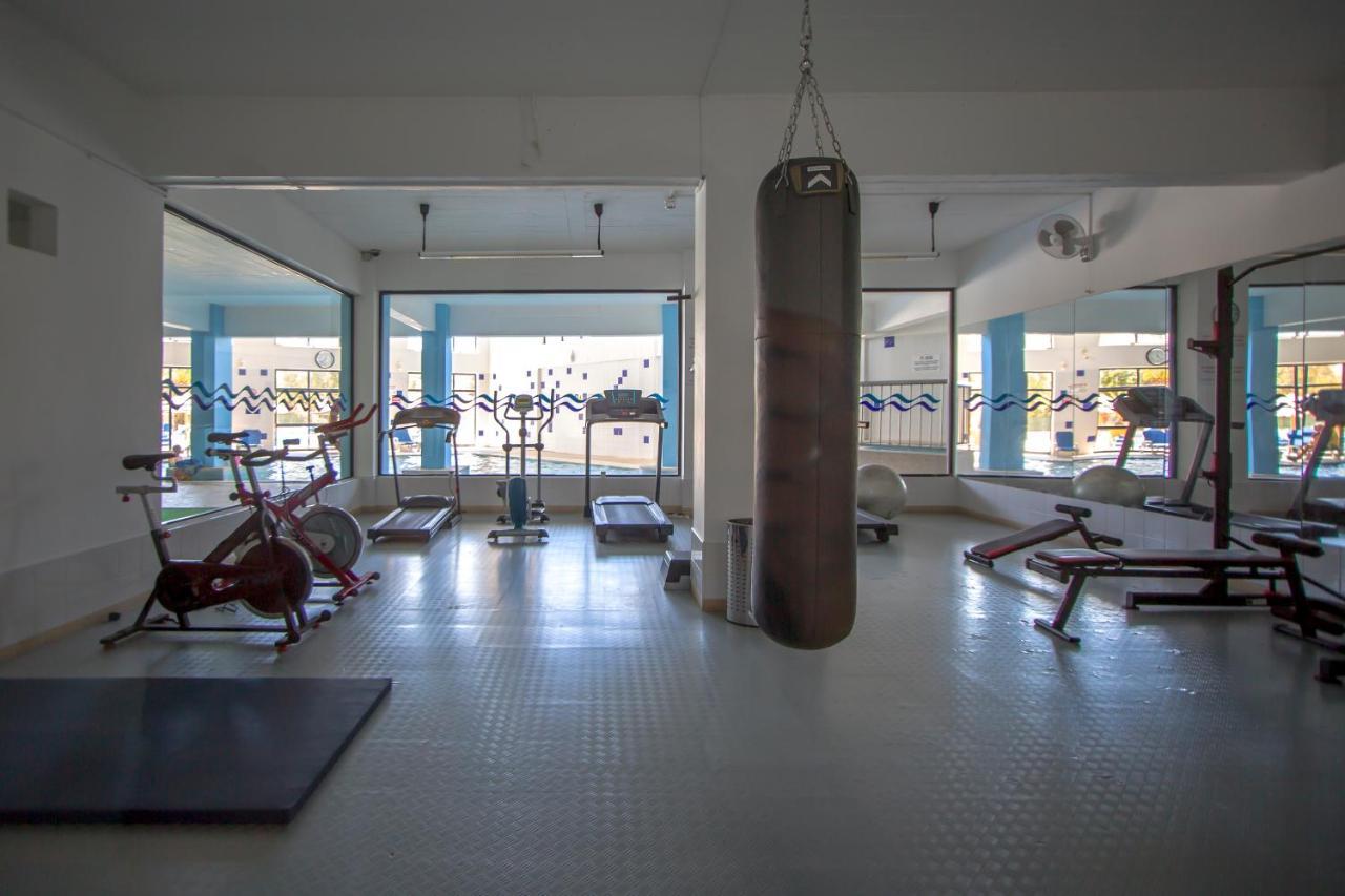 Sea View Apartment - 3 Swimming Pool & Fitness Albufeira Zewnętrze zdjęcie
